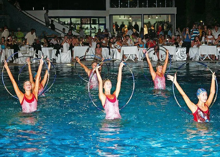 Catamaran Quality Times Resort Kemer