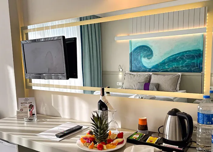 Catamaran Quality Times Resort 5*