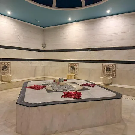 Catamaran Quality Times 度假村 凯梅尔