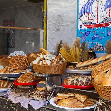 Catamaran Quality Times 度假村 凯梅尔