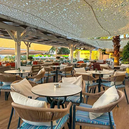 Catamaran Quality Times - Premium Ultra Resort Kemer