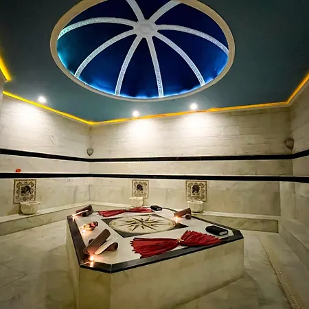 리조트 Catamaran Quality Times 케메르