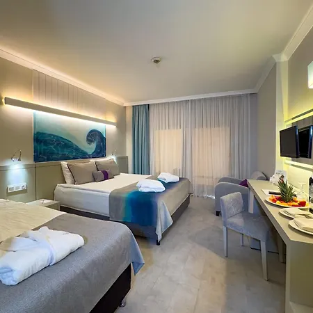 Catamaran Quality Times 5* Kemer