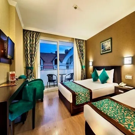 Catamaran Quality Times 5*