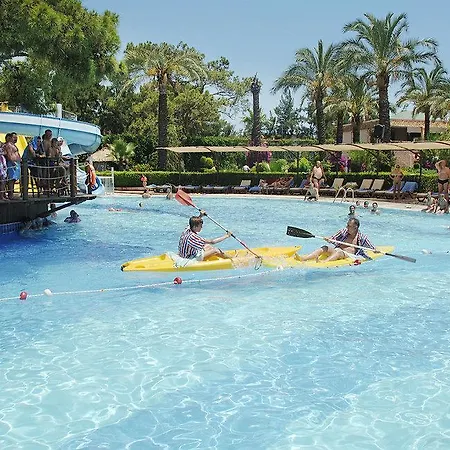 度假村 Catamaran Quality Times