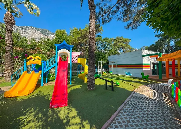 Station touristique Catamaran Quality Times Kemer