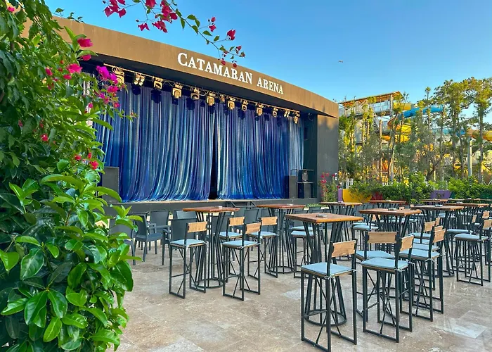 Catamaran Quality Times Station touristique Kemer