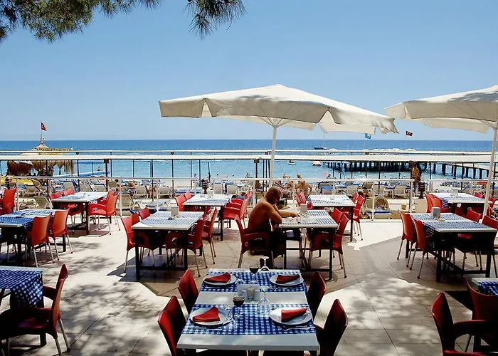 Station touristique Catamaran Quality Times Kemer