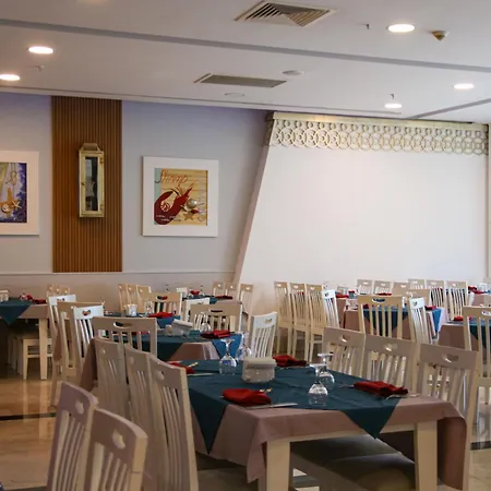 Catamaran Quality Times Resort 5*