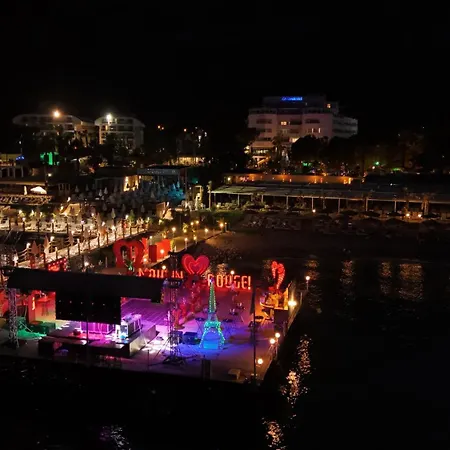 Catamaran Quality Times 5* Кемер