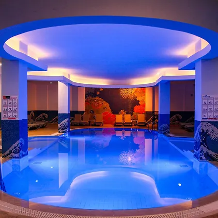 Курортный комплекс Catamaran Quality Times 5*