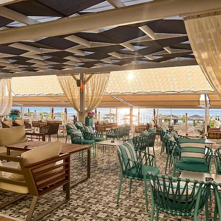 Catamaran Quality Times Курортный комплекс 5*